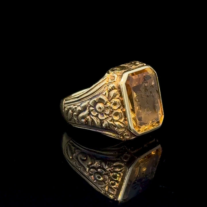 Antique Carved Citrine,18k Gold Ring