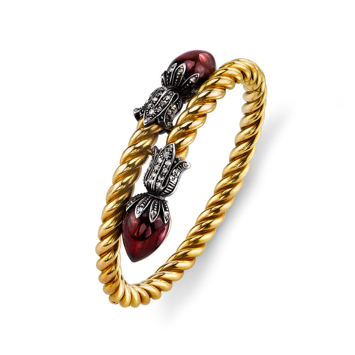 Antique Garnet and Gold Bracelet